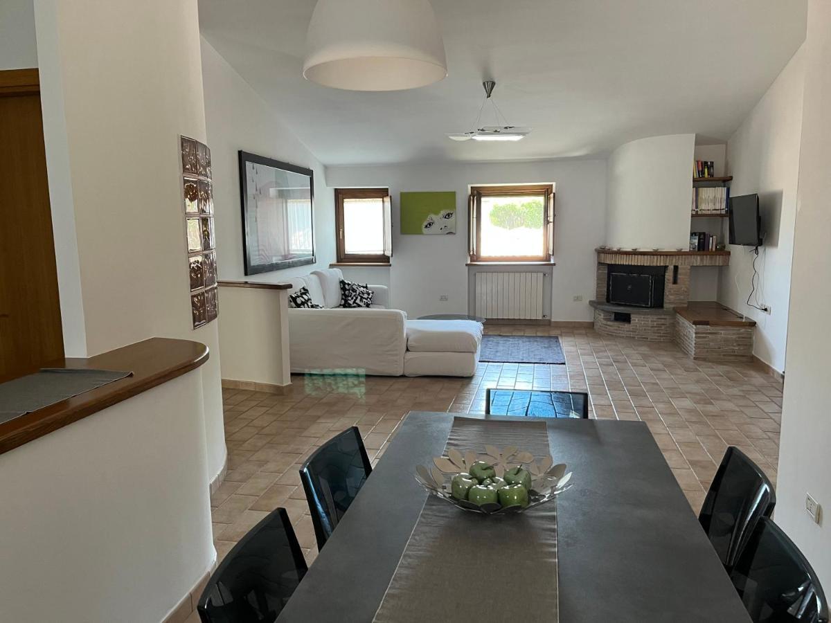 Dieci7 Montefiascone Bagian luar foto